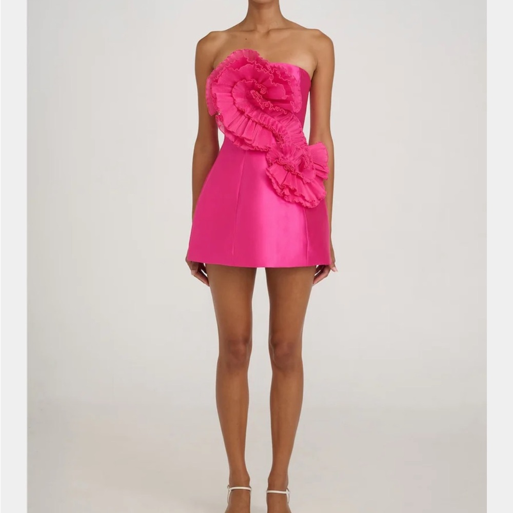 Elegant Pink Strapless Dress